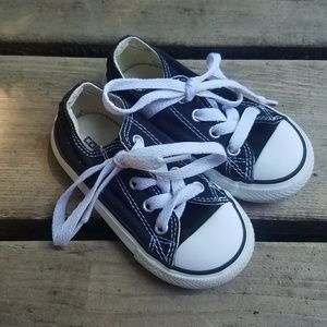 Children's Converse All Star size 6